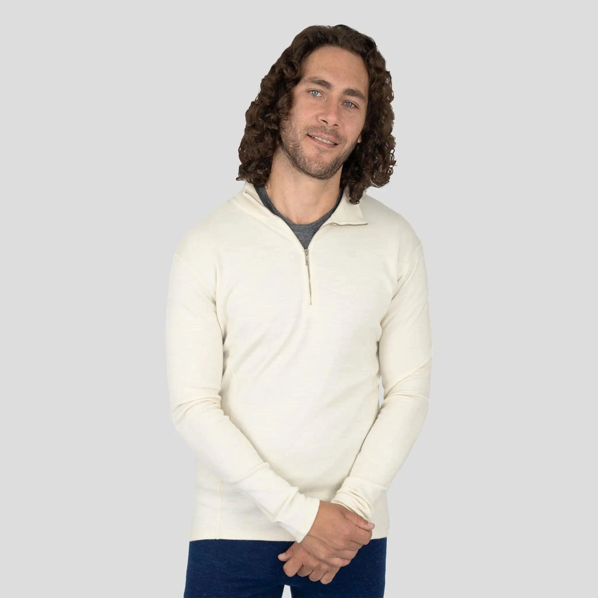 Alpaca Bliss: Men's 300 Half-Zip Base Layer – Cozy Comfort, Serious Performance.