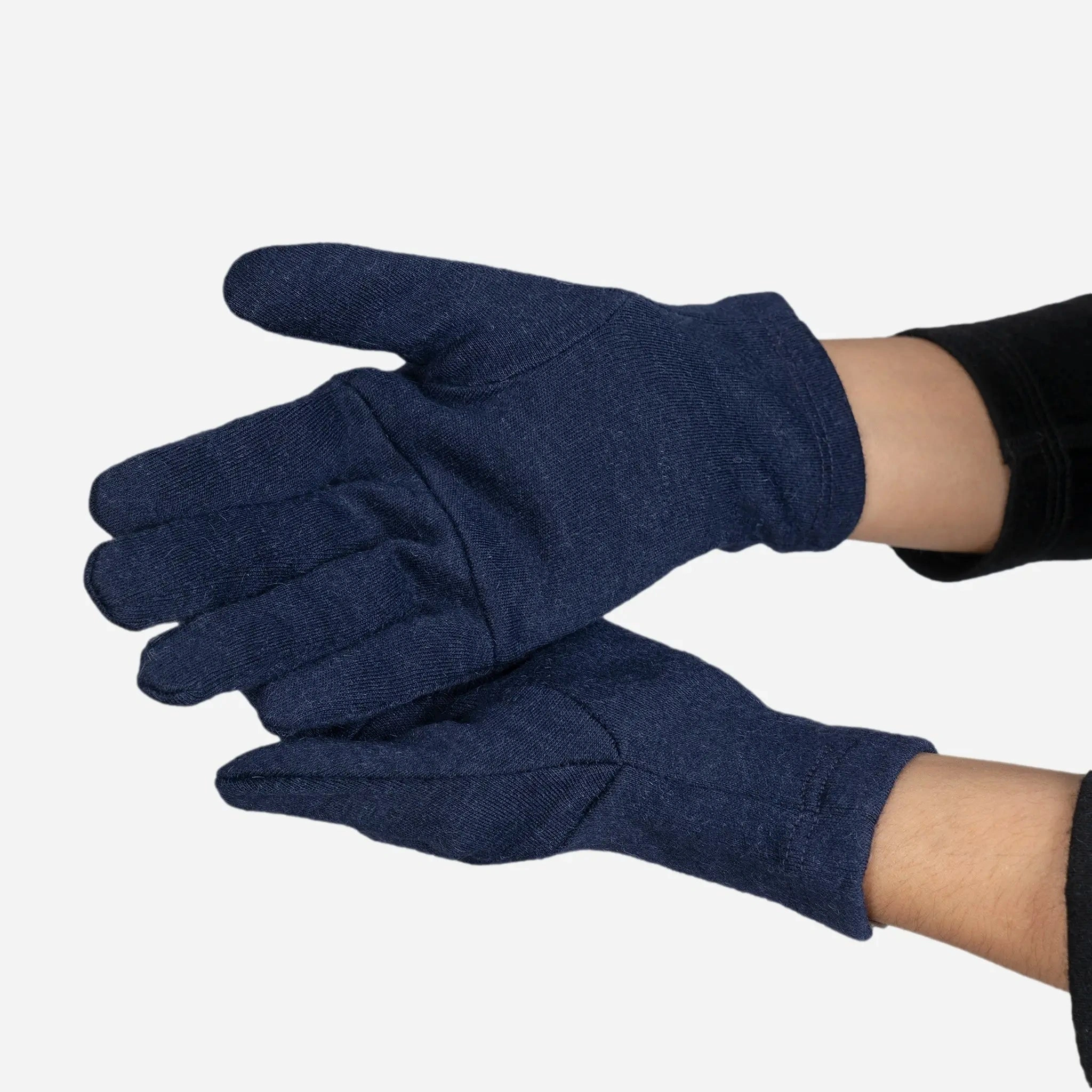 Cozy Unisex Alpaca Wool Gloves – Perfect Warmth for Any Adventure!